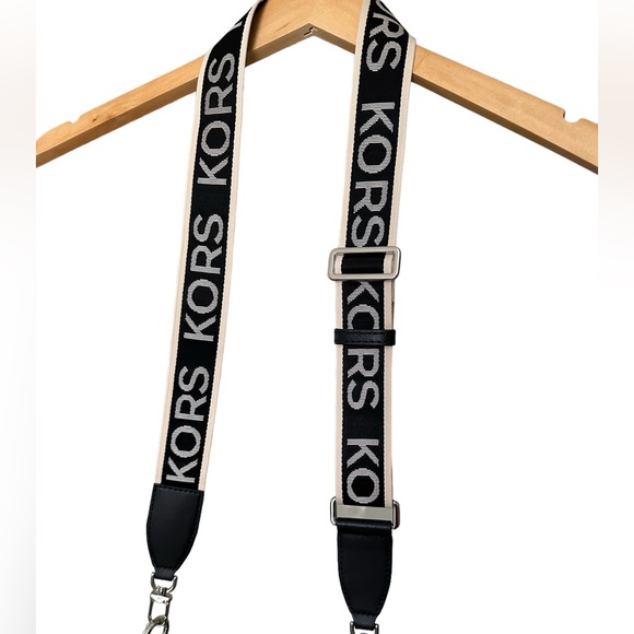 Greenwich Small Logo Jacquard Crossbody Bag - Picture 8 of 13